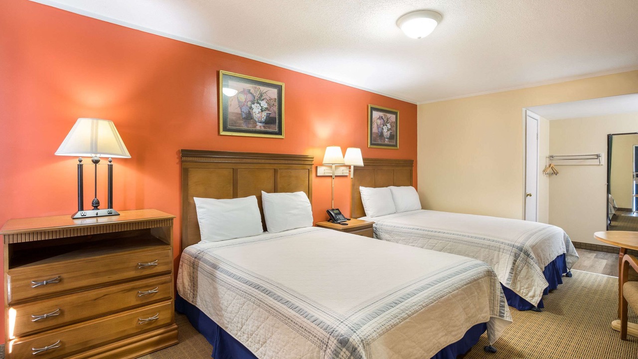 Photo of Bedroom in Adel