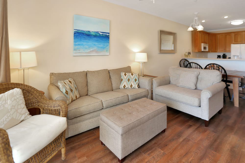 Photo of Livingroom in Cape San Blas