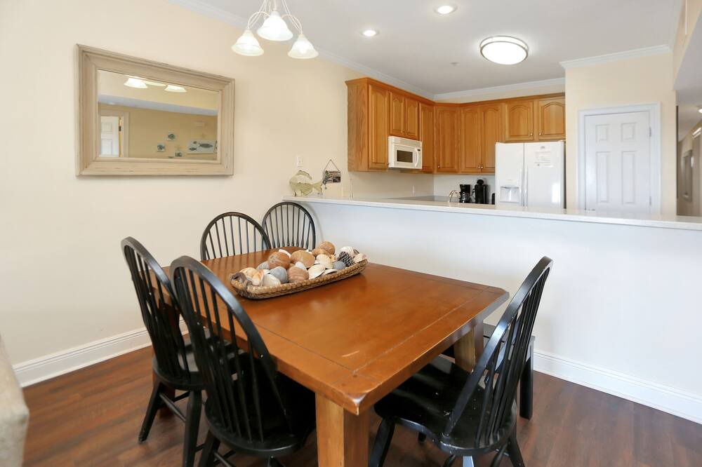Photo of Livingroom in Cape San Blas