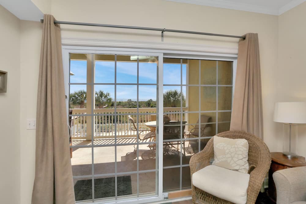 Photo of Livingroom in Cape San Blas