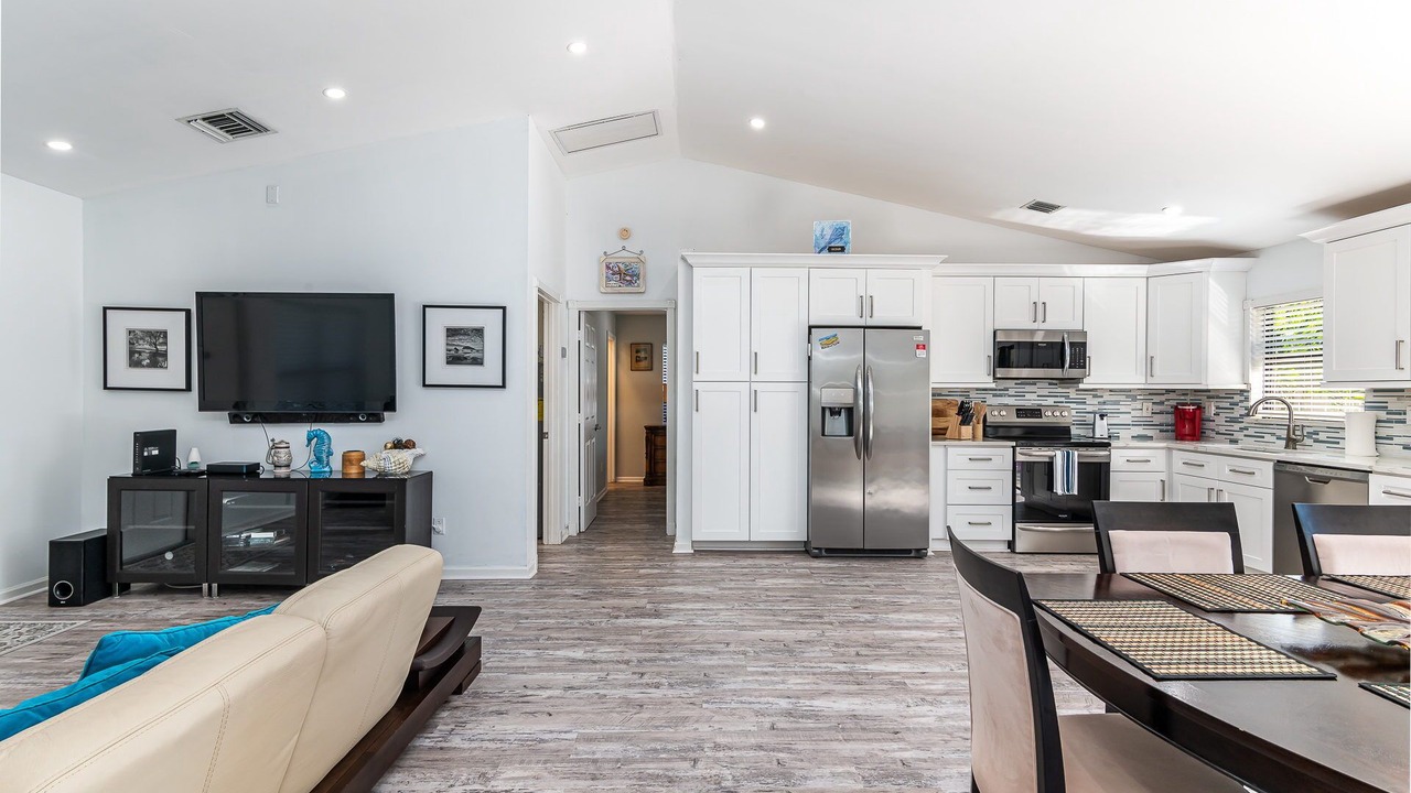 Photo of Kitchen in North Palm Beach Heights