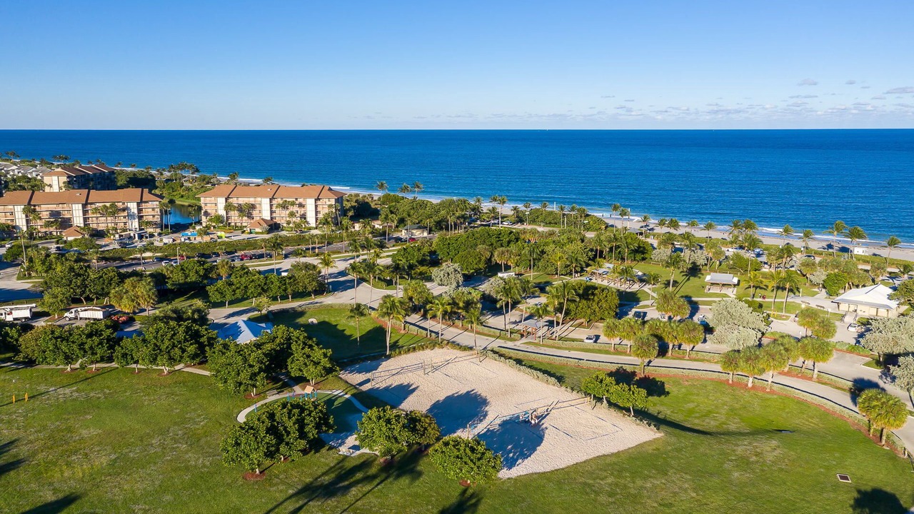 Photo of Outdoor in North Palm Beach Heights