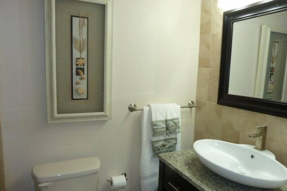 Photo of Bathroom in Crescent Beach