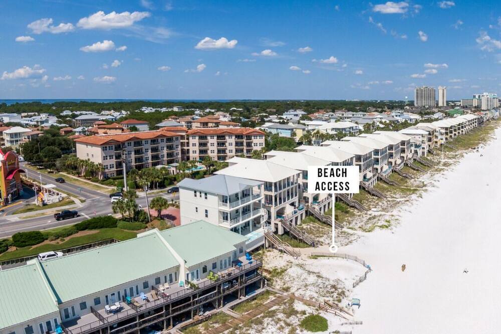 Photo of Outdoor in Frangista Beach
