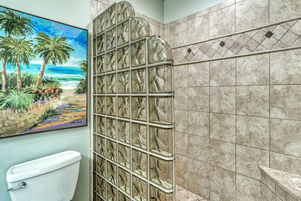 Photo of Bathroom in Frangista Beach