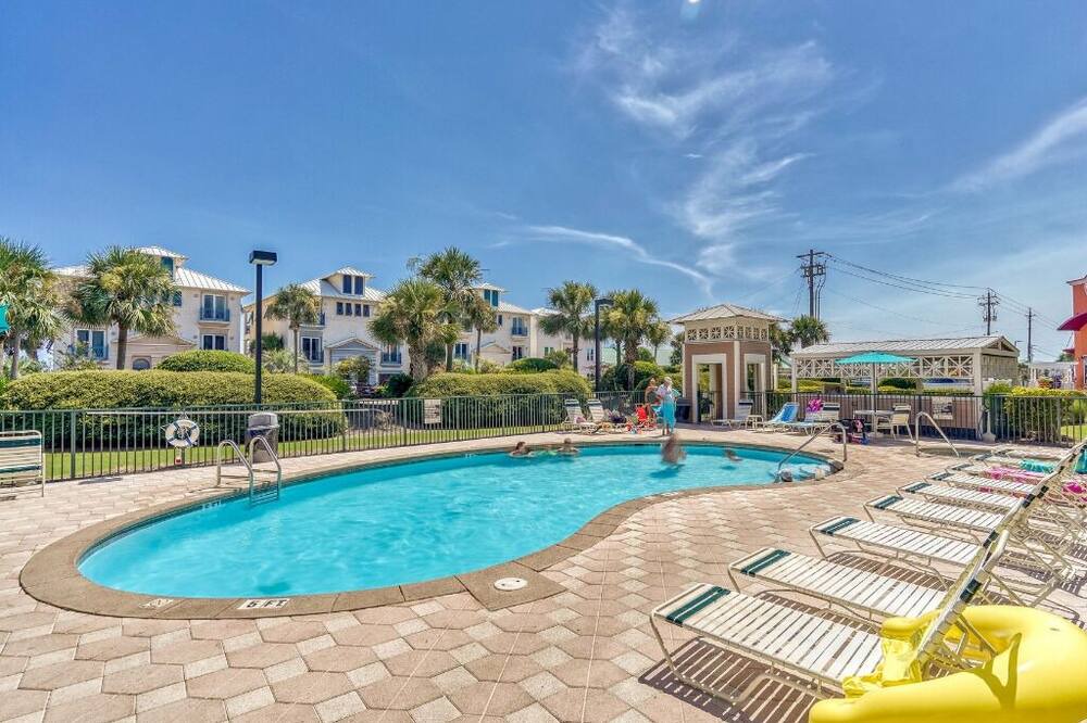 Photo of Outdoor in Frangista Beach
