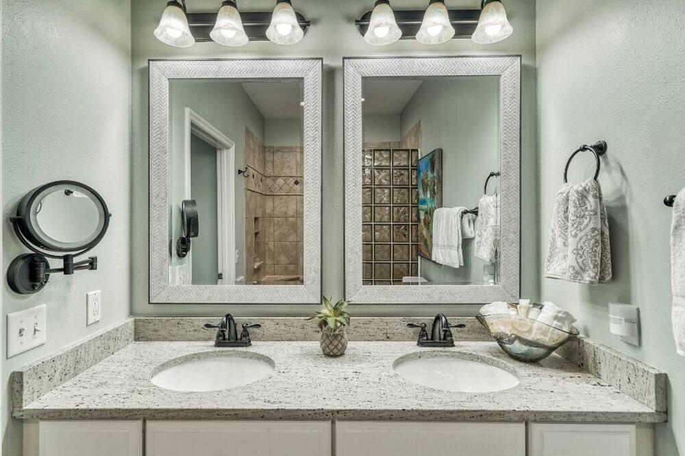 Photo of Bathroom in Frangista Beach