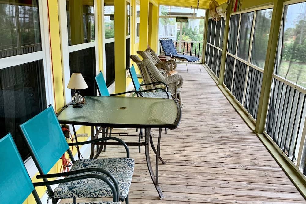 Photo of Patio Balcony in Indian Pass