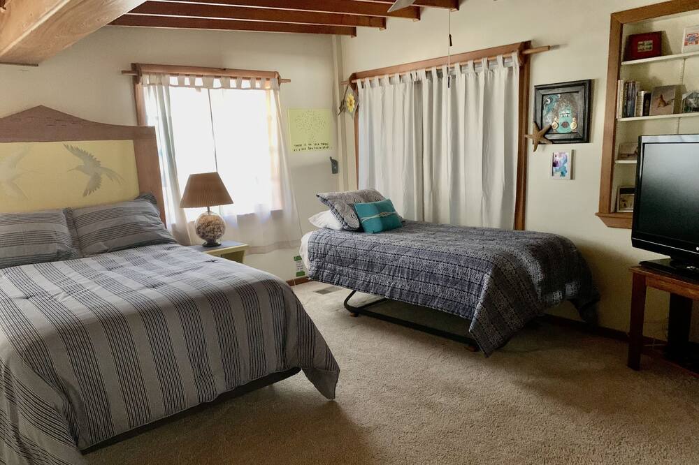 Photo of Bedroom in Indian Pass