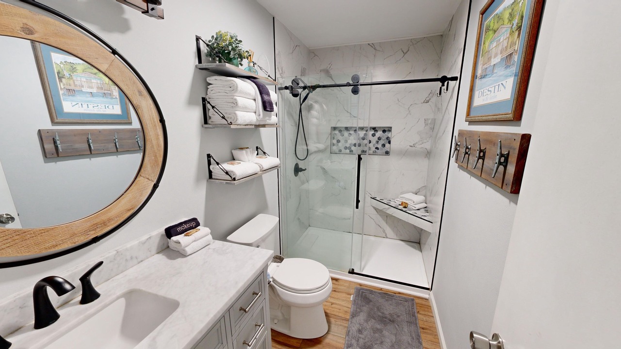 Photo of Bathroom in Holiday Isle