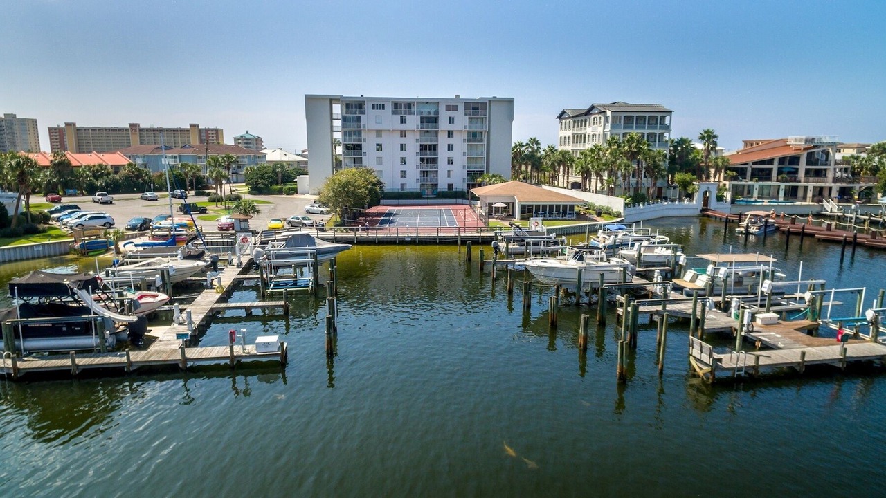 Photo of Outdoor in Holiday Isle