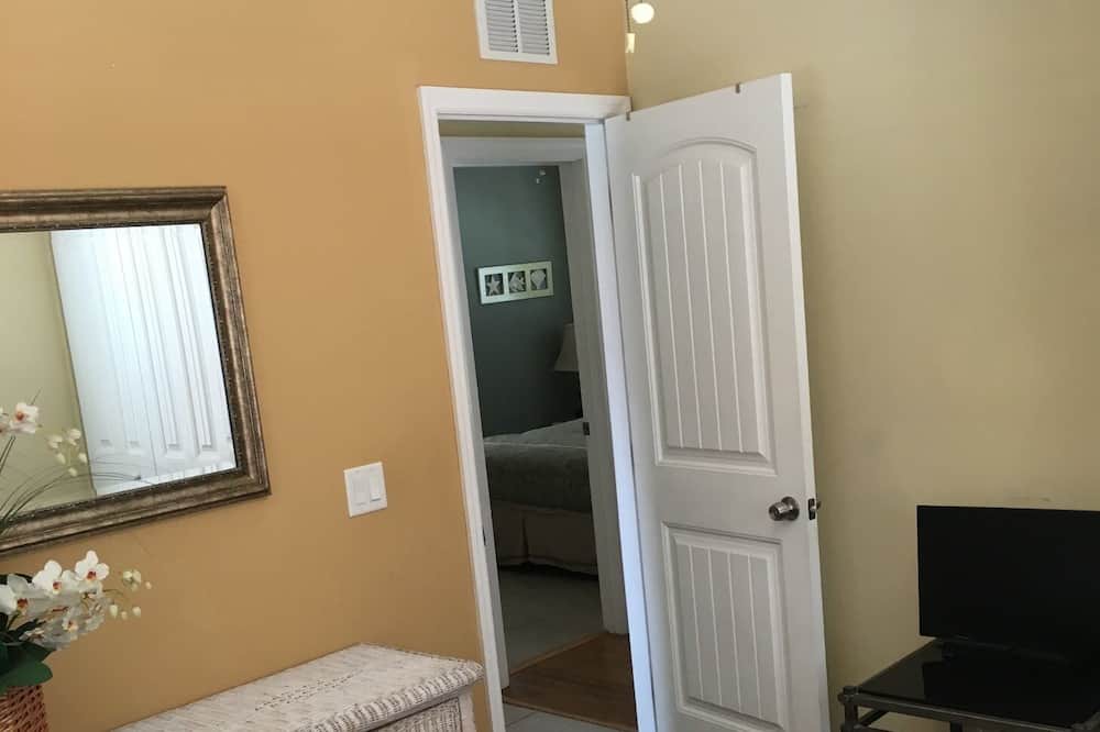 Photo of Bedroom in Sunset Beach