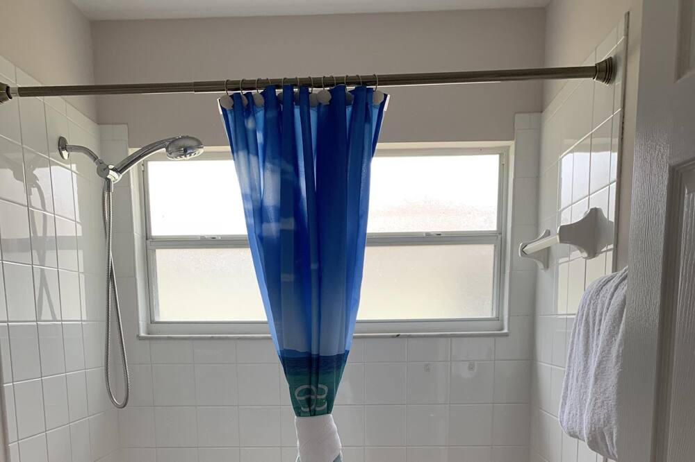 Photo of Bathroom in Greater Groves