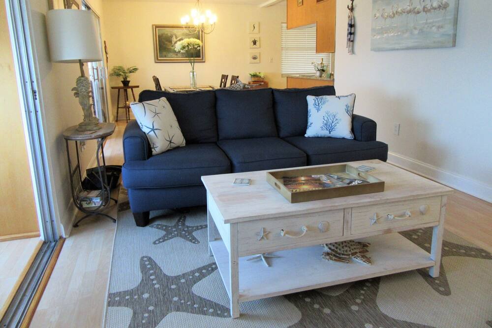 Photo of Livingroom in Ruskin