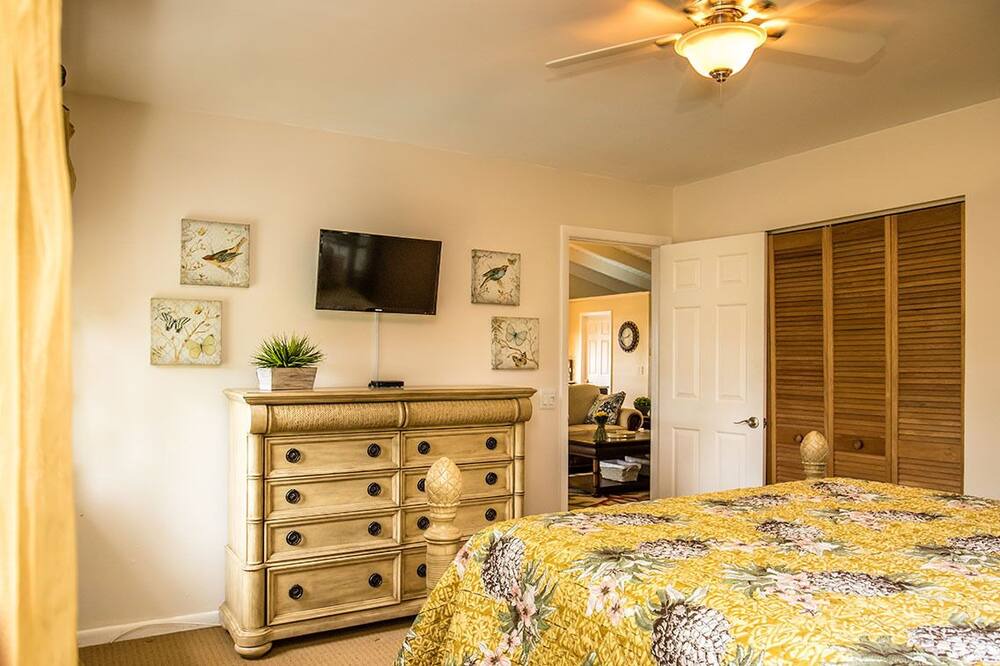 Photo of Others in Tropical Bay Estates