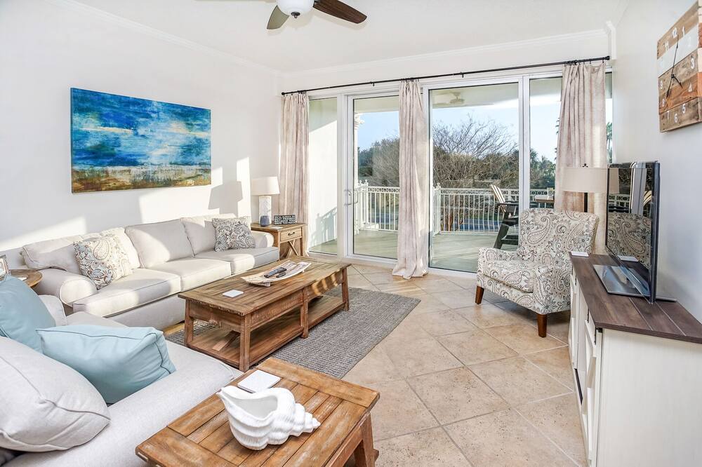 Photo of Livingroom in Rosemary Beach