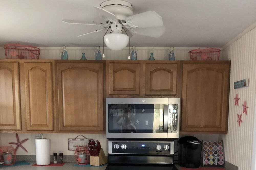 Photo of Kitchen in Jasmine Lakes