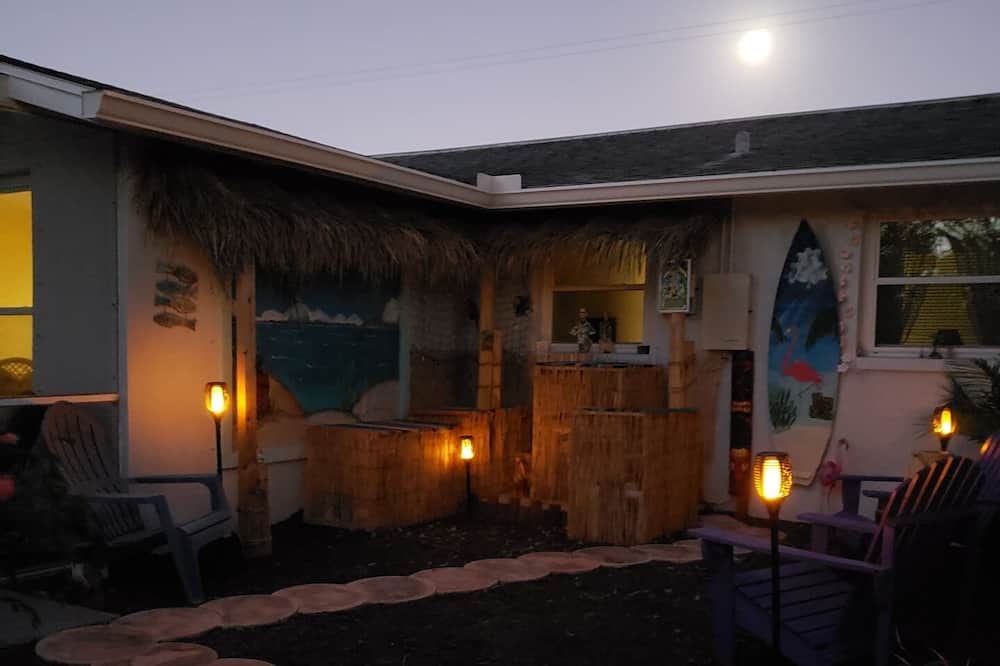 Photo of Outdoor in Jasmine Lakes
