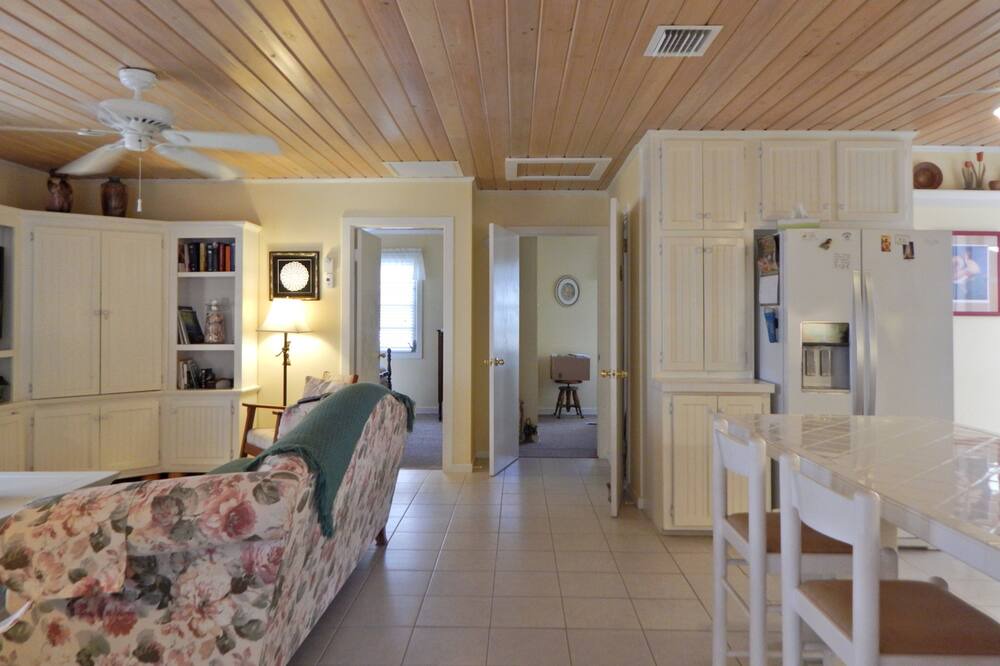 Photo of Bedroom in Little Torch Key