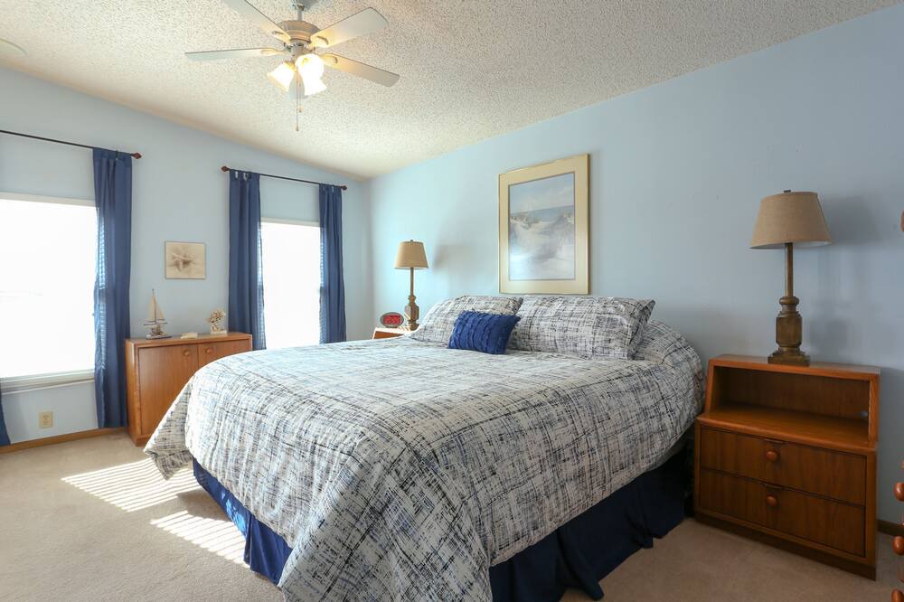 Photo of Bedroom in Leesburg