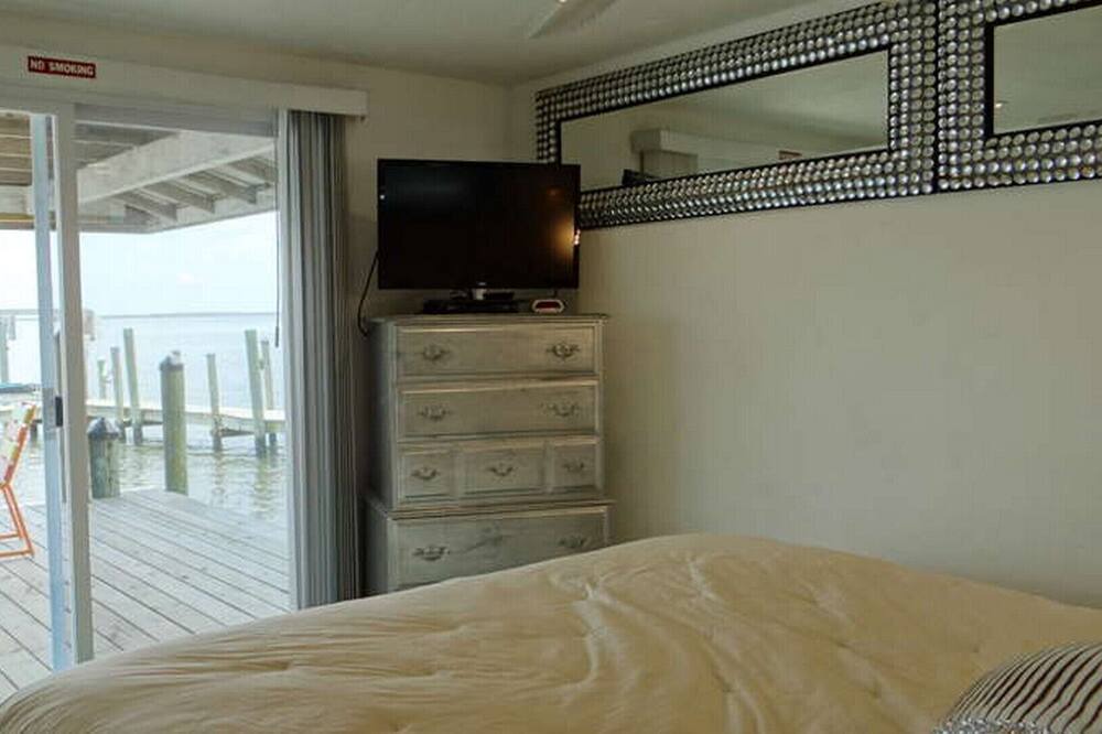 Photo of Bedroom in Matlacha