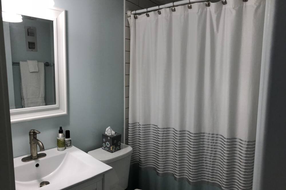 Photo of Bathroom in Crescent Beach