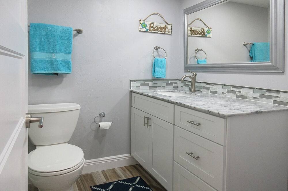 Photo of Bathroom in South Island