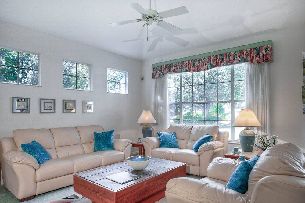 Photo of Bedroom in Braden River