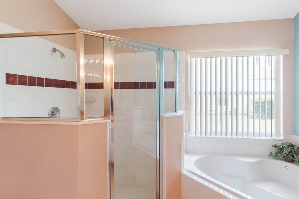 Photo of Bathroom in Cumbrian Lakes