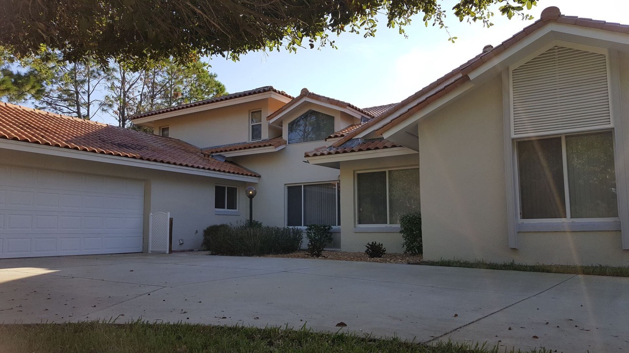 Photo of Outdoor in Groveland