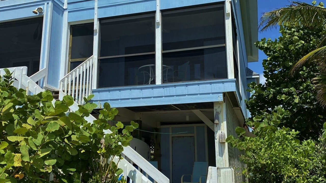 Photo of Outdoor in Palm Island
