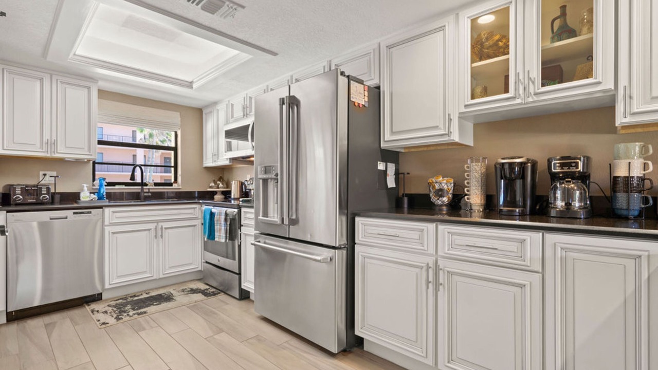 Photo of Kitchen in Avon By The Sea