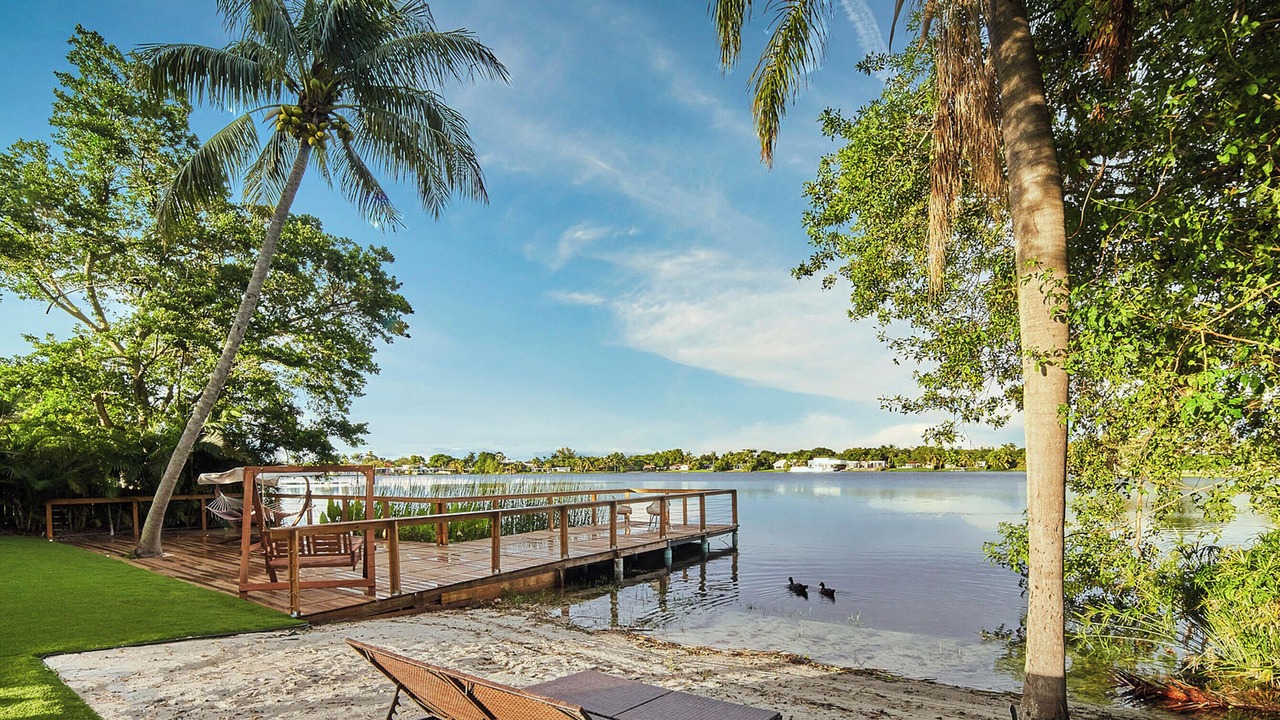 Photo of Outdoor in North Miami Beach