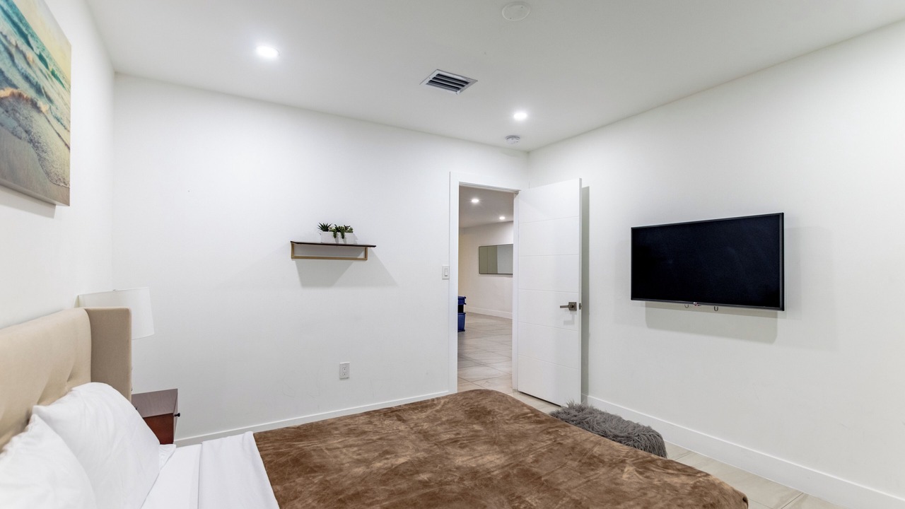 Photo of Outdoor in North Miami Beach