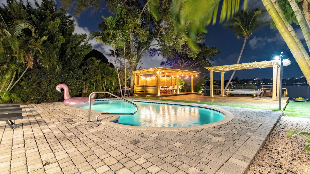 Photo of Outdoor in North Miami Beach