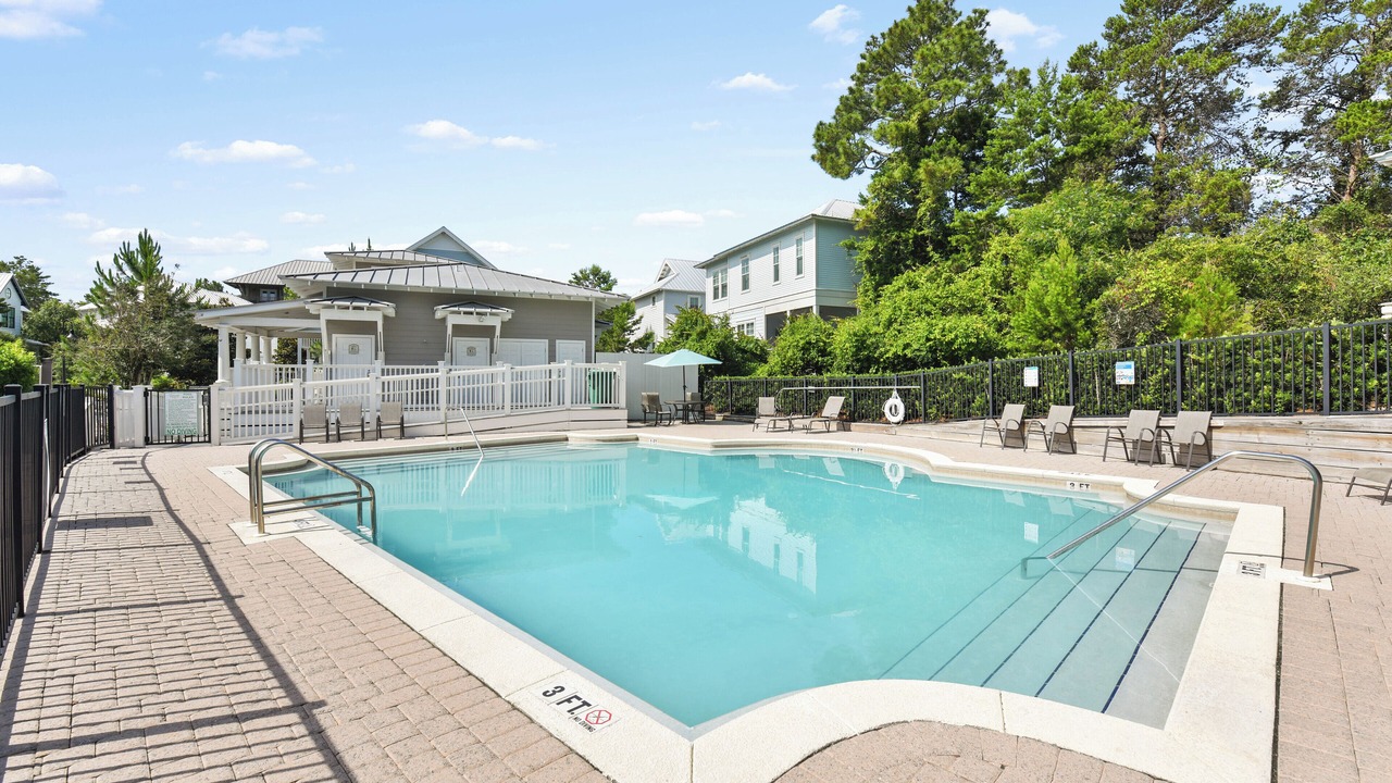 Photo of Outdoor in Lakeside at Blue Mountain Beach