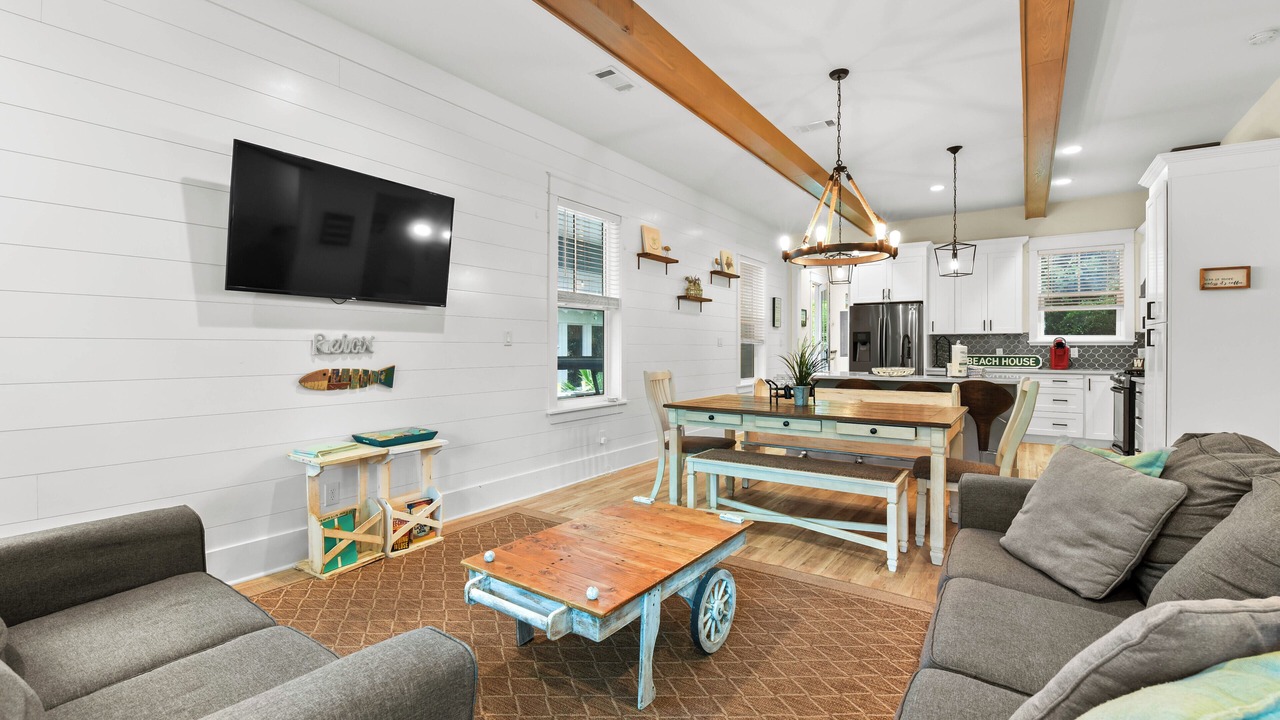 Photo of Patio Balcony in Lakeside at Blue Mountain Beach