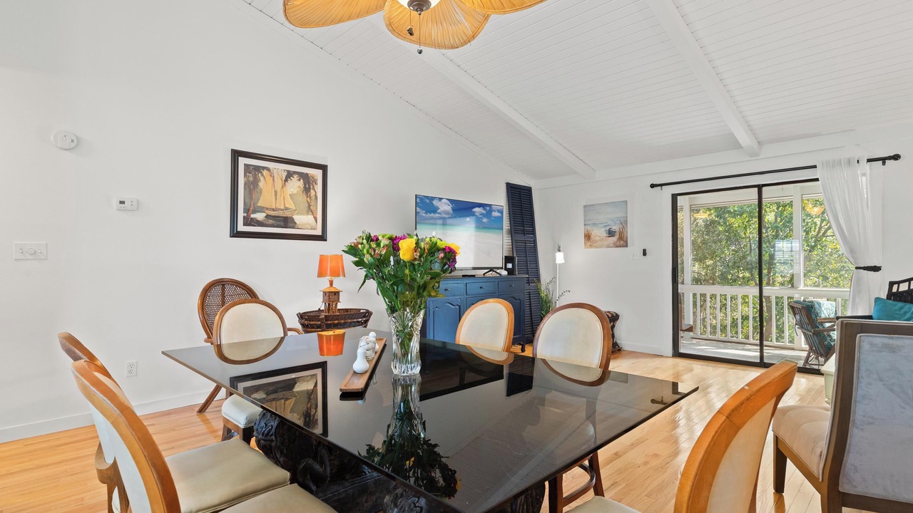 Photo of Bedroom in Seacrest