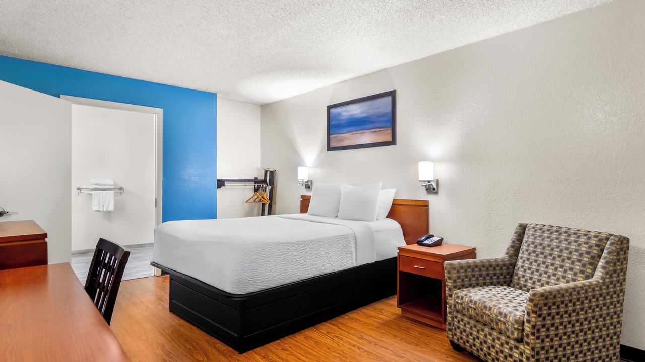 Photo of Bedroom in MacClenny