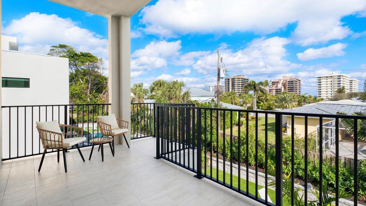 Photo of Outdoor in Juno Beach
