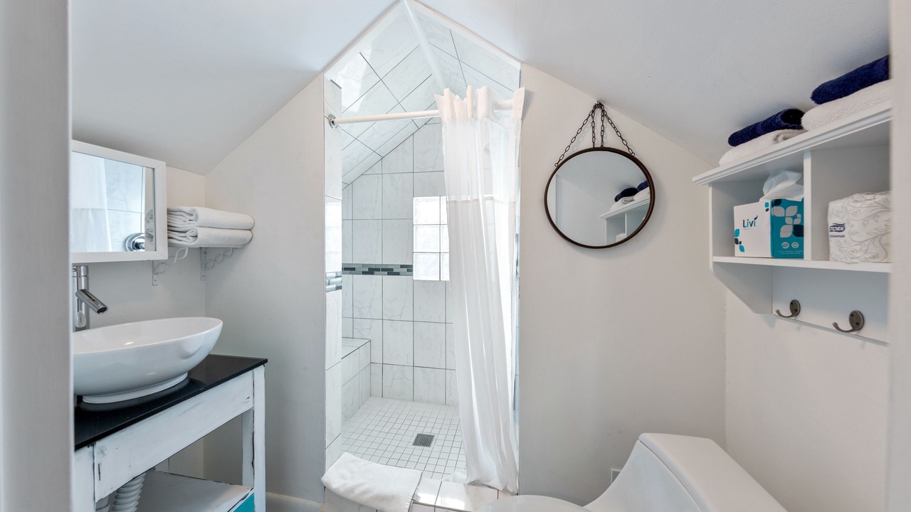 Photo of Bedroom in Downtown