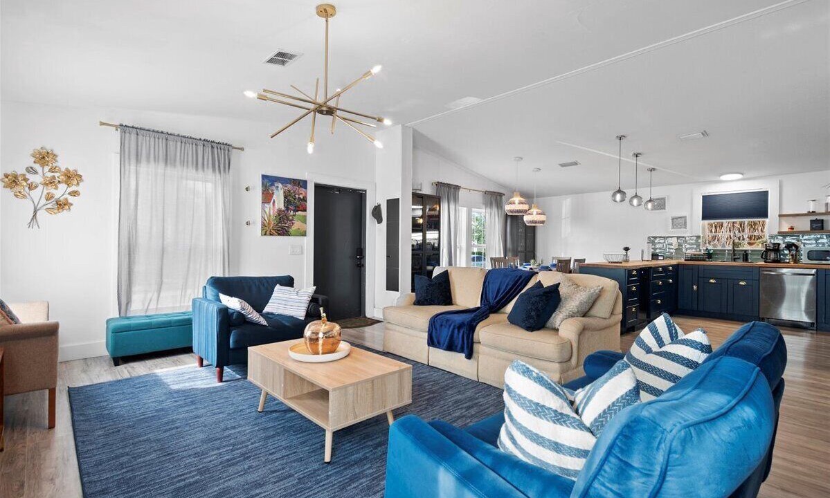 Photo of Livingroom in West Palm Beach