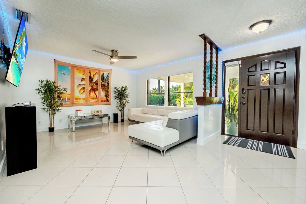 Photo of Livingroom in West Palm Beach
