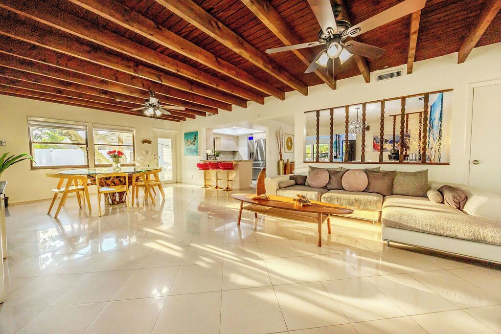 Photo of Livingroom in West Palm Beach