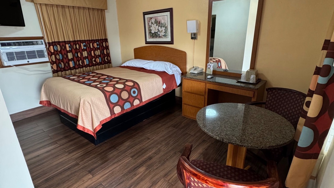 Photo of Bedroom in Telogia