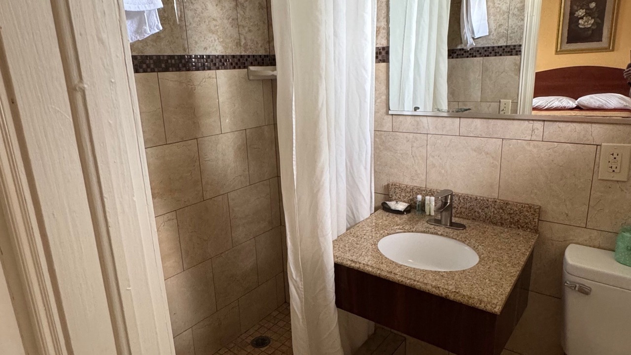 Photo of Bathroom in Telogia