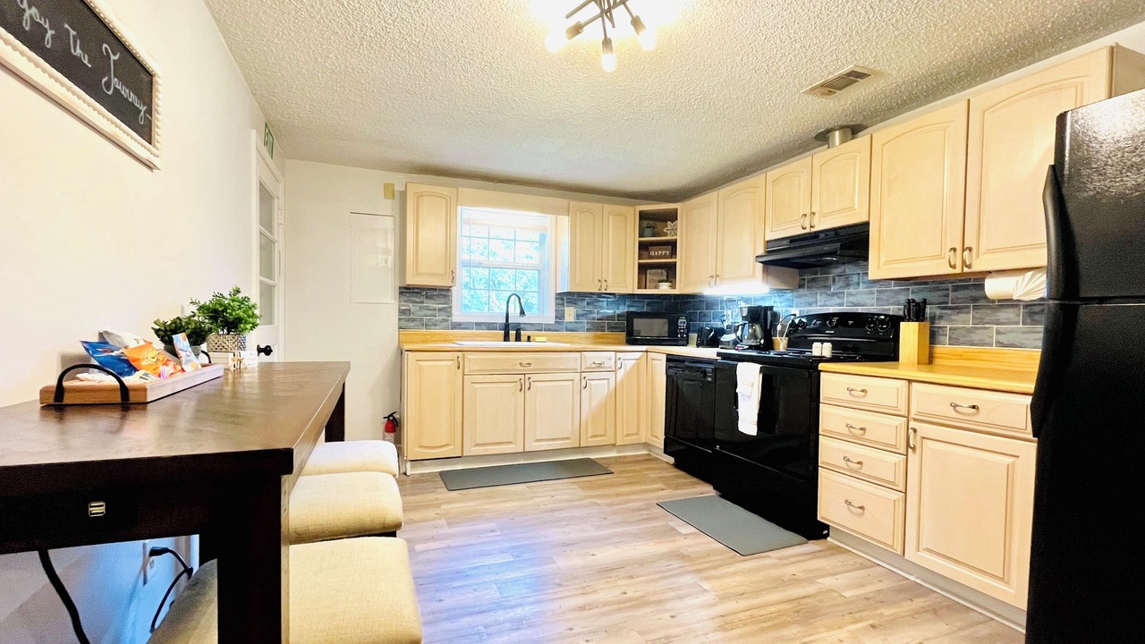 Photo of Kitchen in Waycross