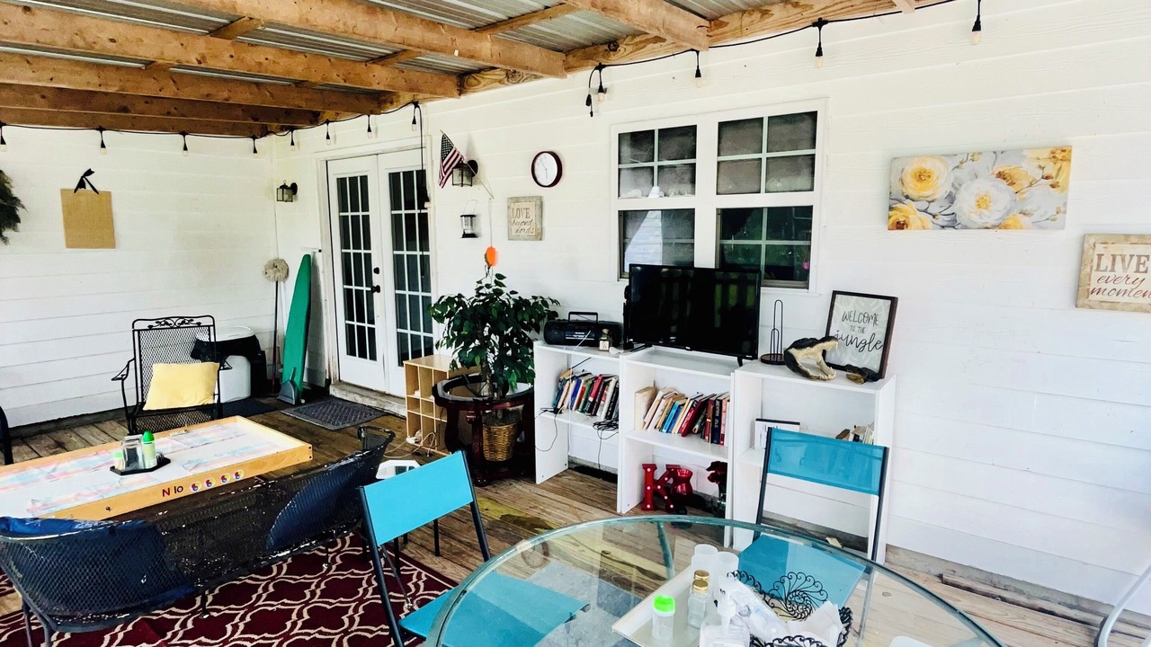 Photo of Bedroom in Valdosta