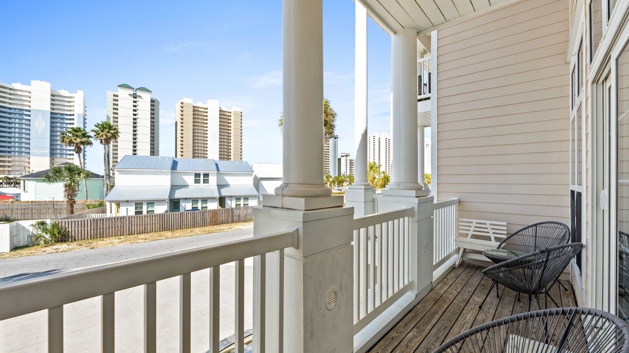 Photo of Patio Balcony in Long Beach