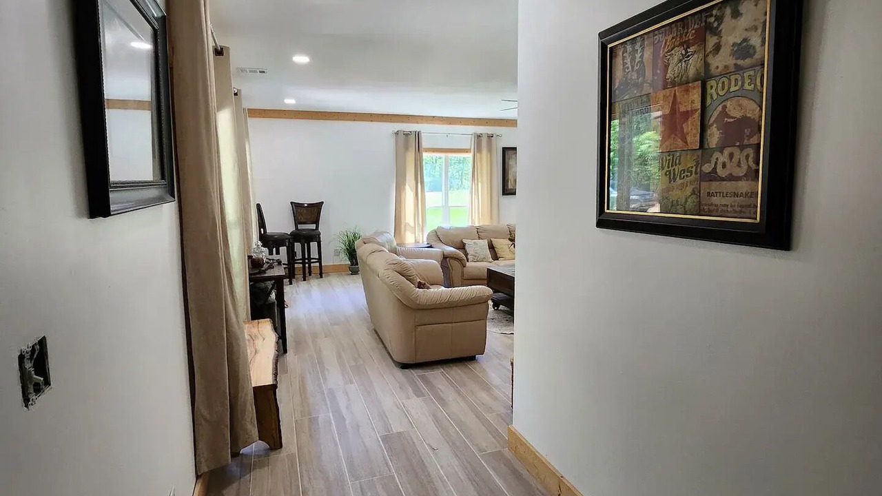 Photo of Livingroom in Mountville